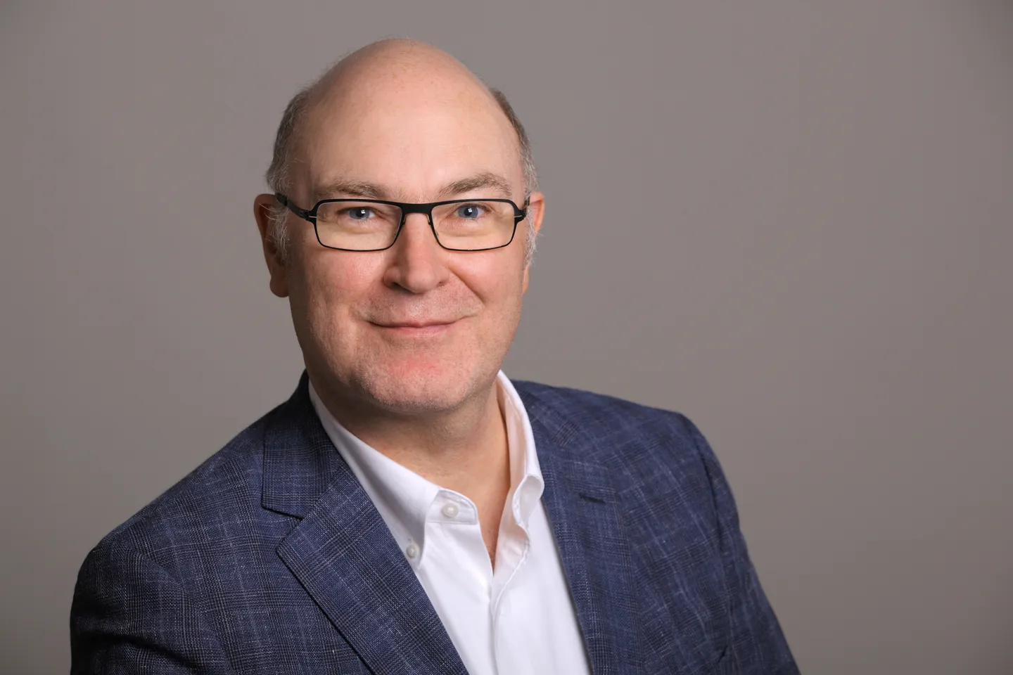 Hugendubel Fachinformationen gewinnt Jörg Pieper für Vertrieb und Business Development