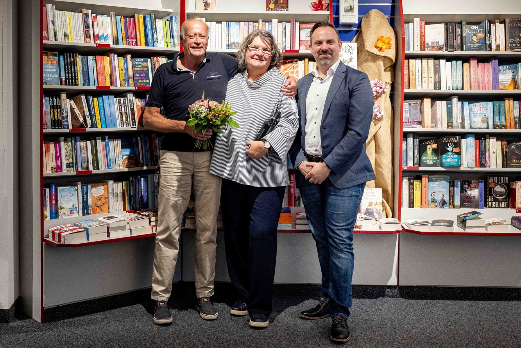 Gilde-Buchhandlung in Wildeshausen übergibt an Hugendubel